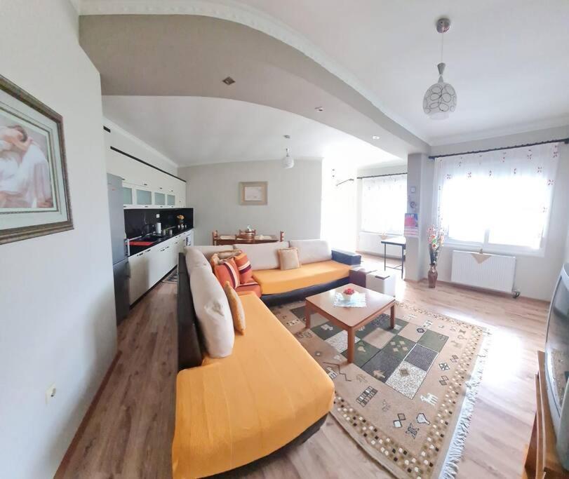 Your Home Away From Home! Gjirokaster Exterior photo